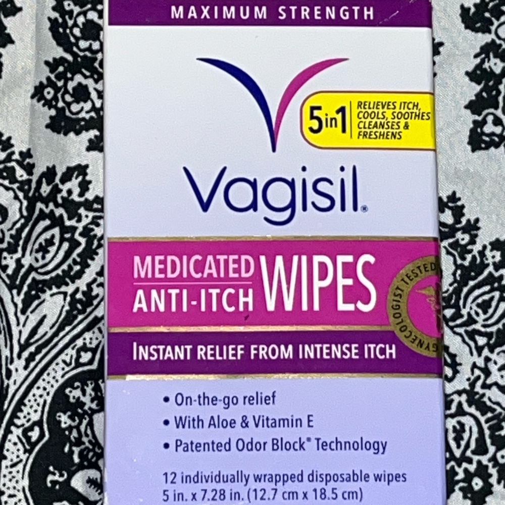 Vagisil wipes